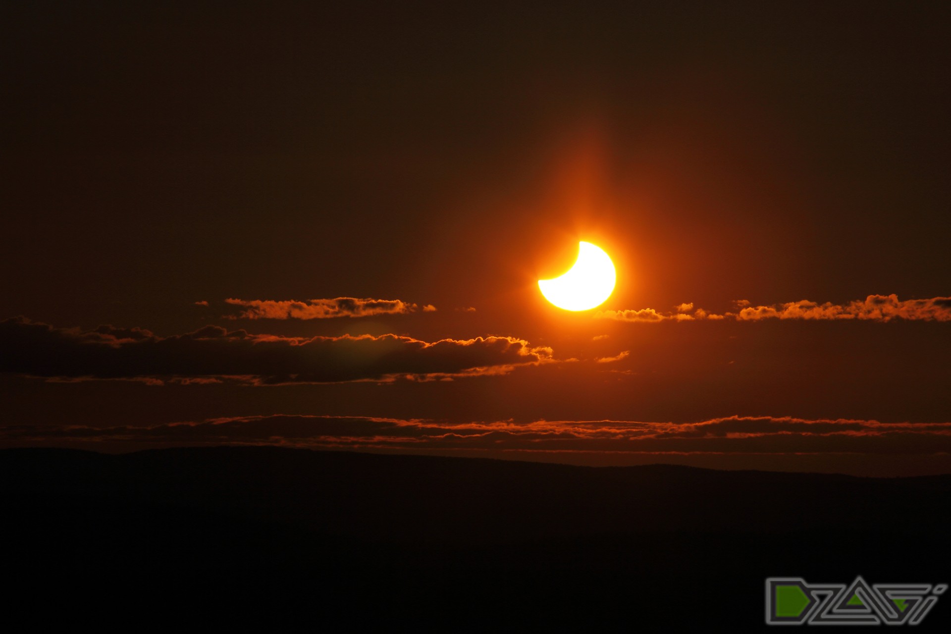 Видела солнечное затмение. Солнечное затмение 2022. Solar Eclipse. Частое солнечное затмение.